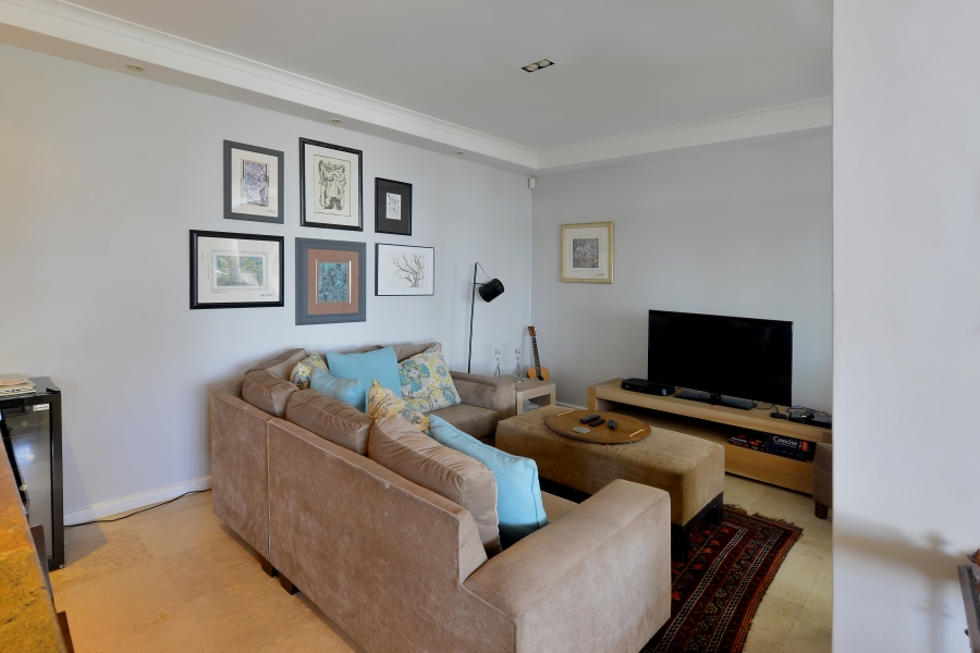 3 Bedroom Property for Sale in Higgovale Western Cape